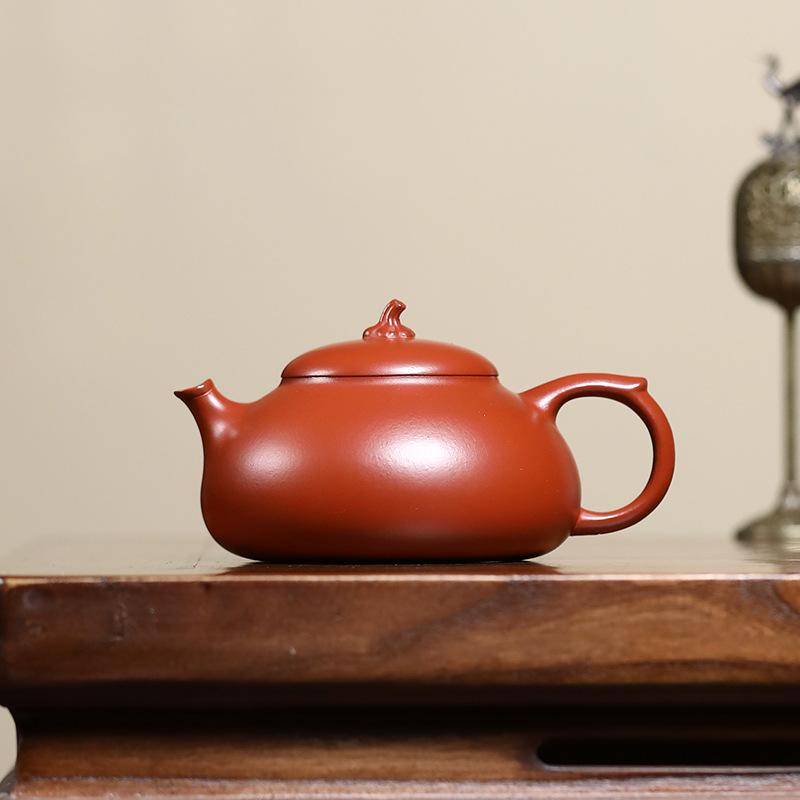

170ml Authentic Yixing Purple Clay Teapots Handmade Muskmelon Pedicel Pot Raw Ore Zhu Mud Kettle Chinese Zisha Tea Set Craft