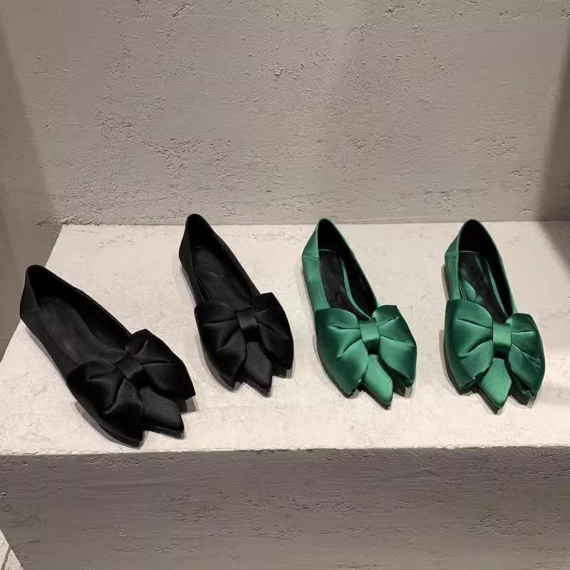 Fashion Flat Shoes for Women Spring Autumn 2025 New Casual Pointed Bow Green Black Plus Size 42 43 44 Women's Shoes Ladies Loafers