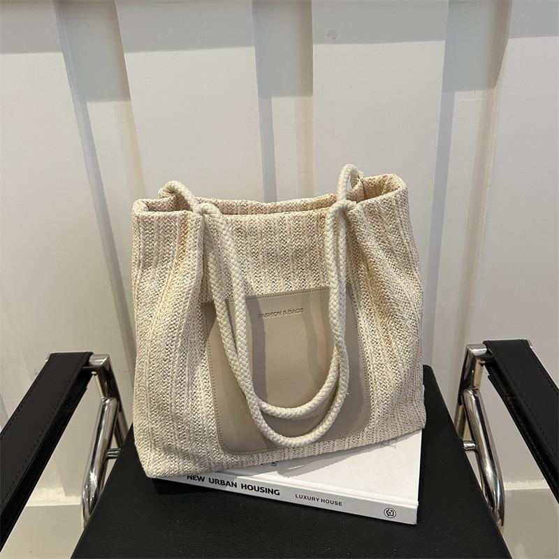 2024 Summer Trendy Women's Straw Woven Tote - Large Capacity, Simple & Fresh Shoulder Bag