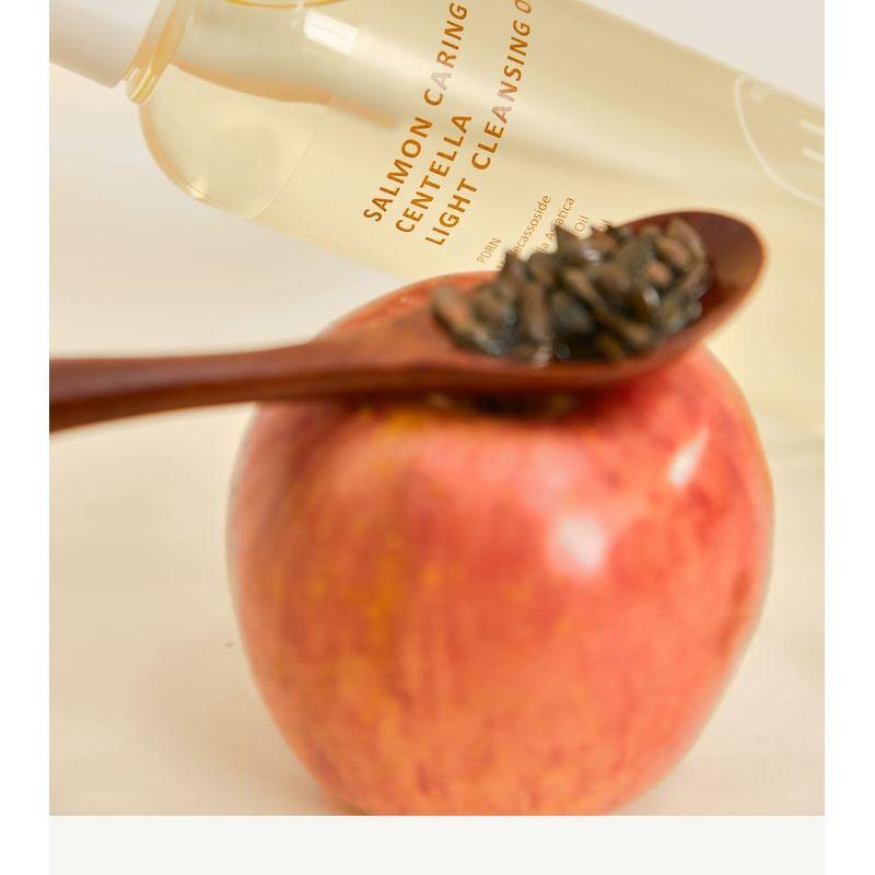 HEVEBLUE Salmon Caring Centella Light Cleansing Oil