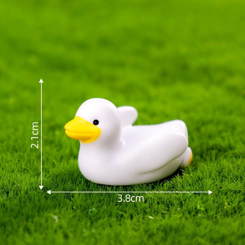 Cute Pink Capybara Capybara Figurine Decorative Hanging Accessories Micro-landscape Mini Ornaments
