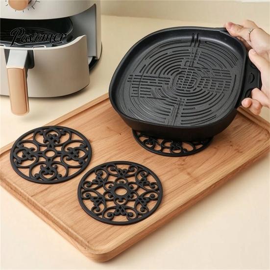 Easy to Clean Hanging Coaster 3Pcs Heat Resistant Silicone Trivet Mats for Hot Dishes, Non-Slip Flexible Kitchen Coasters Retro Hollow Pattern