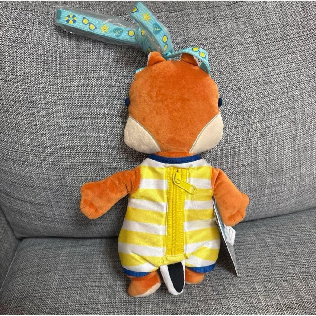 Used Disney Resort Swiss Summer Chip Dale Plush Shoulder Pouch