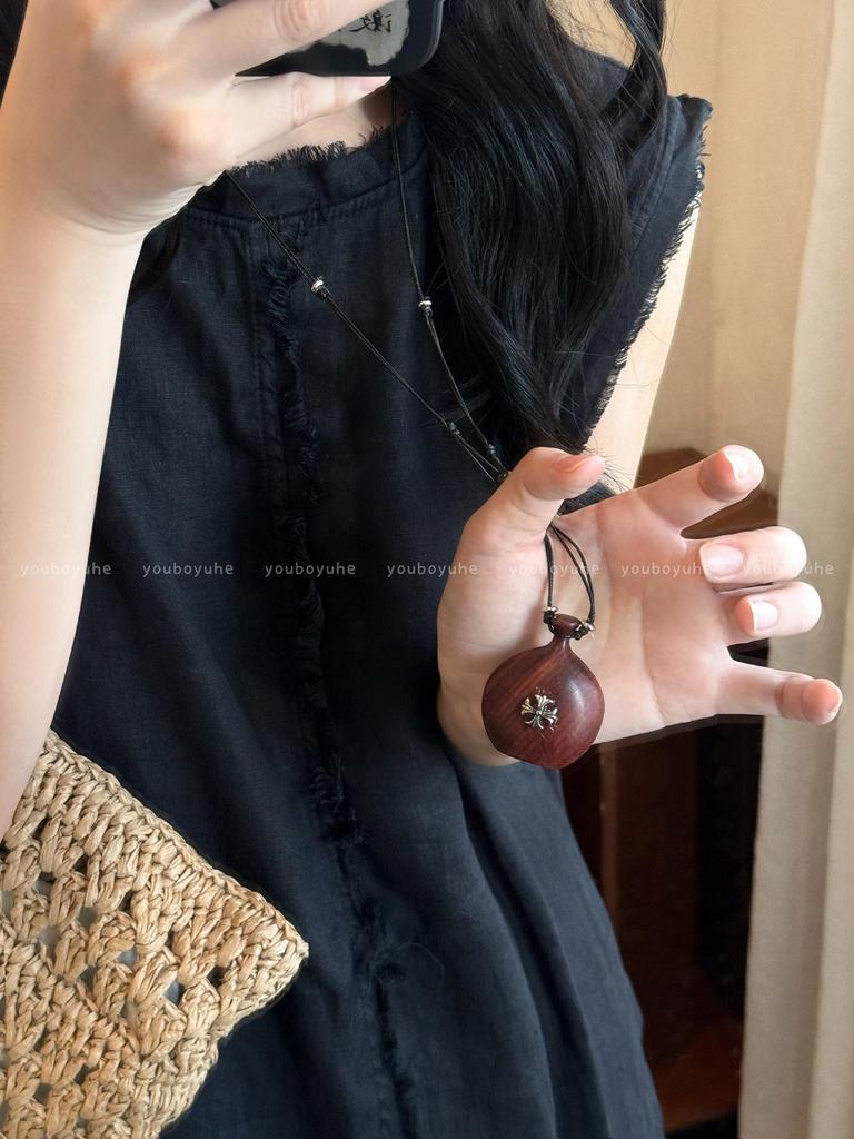 2025 Nowy Damski Naszyjnik z Sandalowego Krzyża i Flaszeczki z Koralikowym Sznurkiem