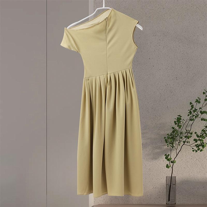 Elegant Pleated Dress For Women Fashion Street Short Sleeve Patchwork Long Dress Casual Office Lady Irregular Neck Robe