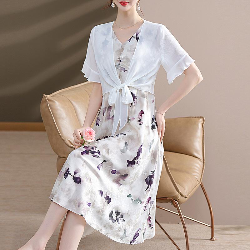 

2026 Summer Fashion Chiffon Two-Piece Skirt Set for Middle-Aged & Elderly Women - Short Sleeve Dress 4XL (145-160 lbs) светло-фиолетовый