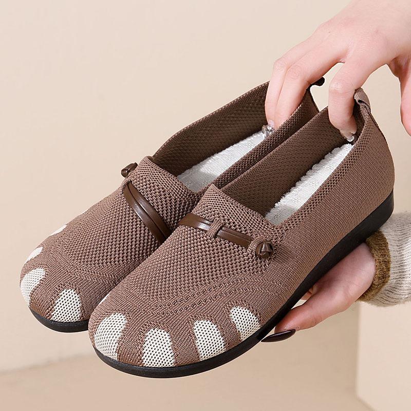 New Round Toe Soft Sole Comfortable and Breathable One-step Mom Shoes