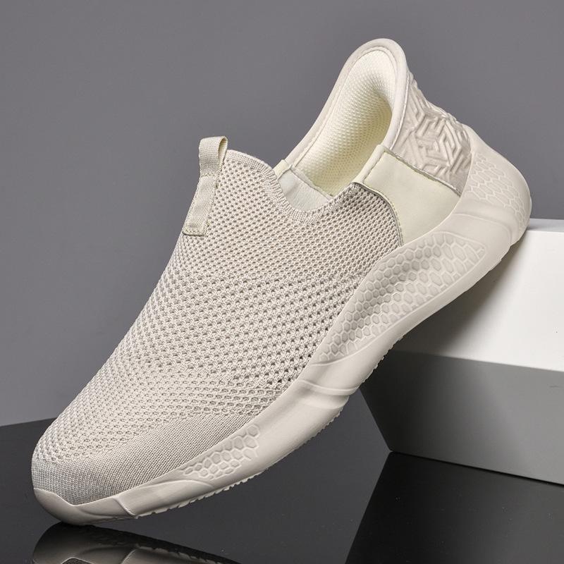 Men's shoes 2025 summer new one-foot casual sneakers middle-aged and elderly fly-woven mesh breathable anti-odor soft-soled shoes