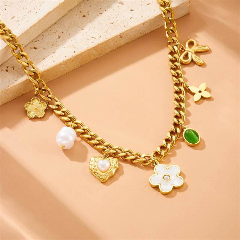 Gold Cuban Chain Charm Necklace, Pearl Flower Bow Pendant Necklace, Boho Chunky Jewelry for Women Daily Wear Gift