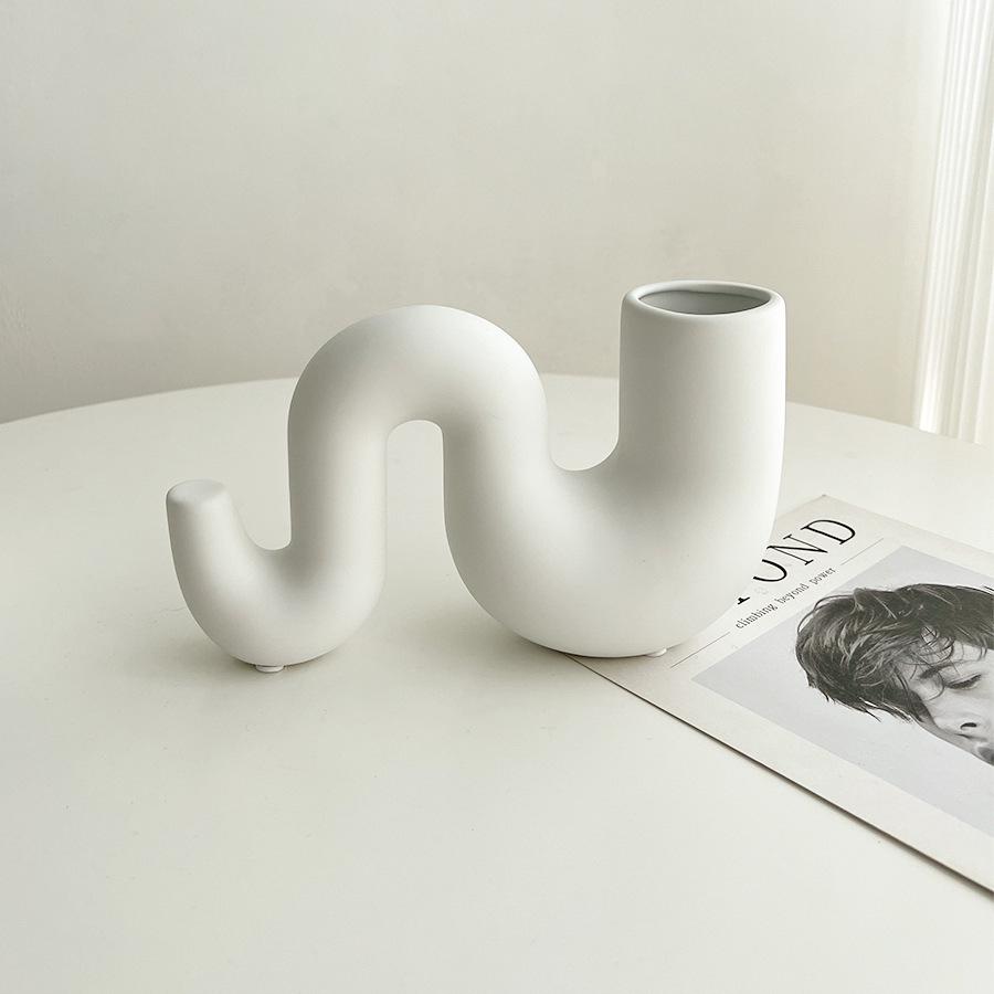 Tai Life Earth-Tone Ceramic Ornaments for Desk, Bookshelf, or Entryway - Luxurious, Soft Furnishings with a High-End Feel