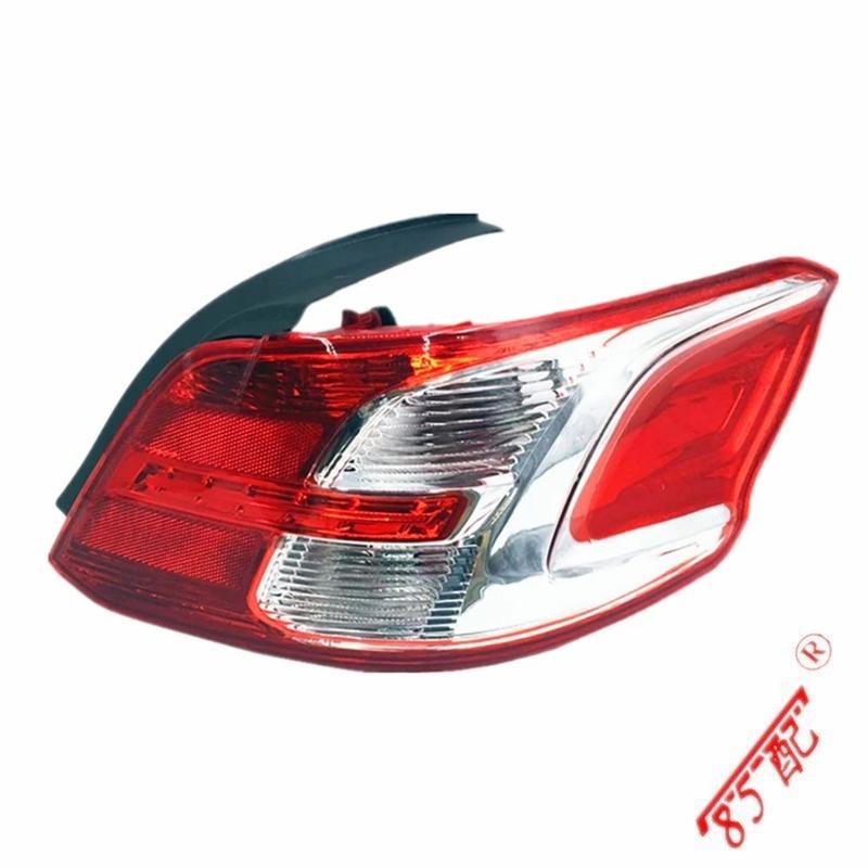 Car new Tail Lights 9674807780 9674807880 FOR Peugeot 301 2012-2016