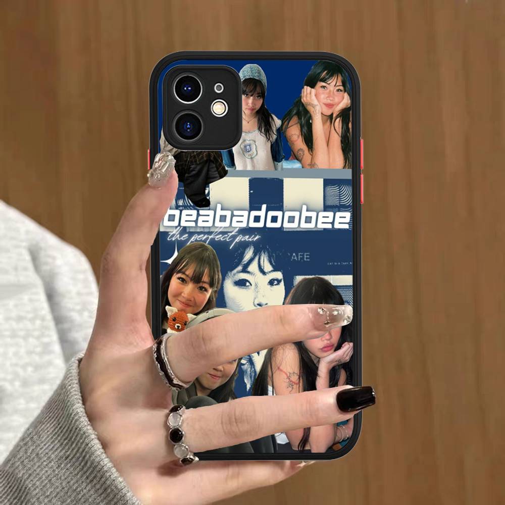 Singer B-Beabadoobee For IPhone 16 15 13 12 14 11 Pro Max X XS MAX Color Case Matte Silicone Phone Cover