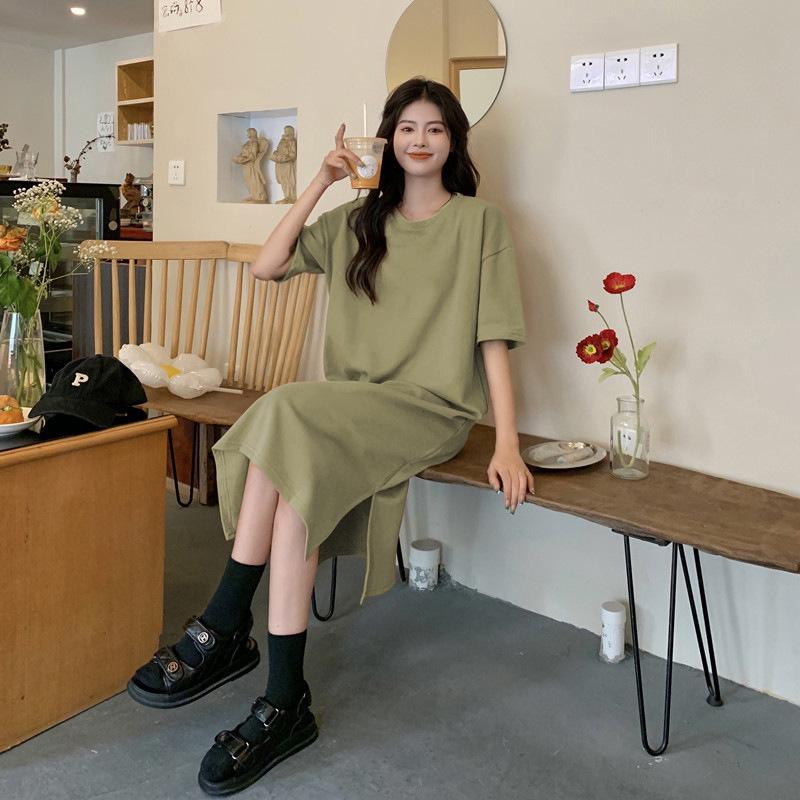 Women's Large Short-Sleeve Casual Summer Dress 2023 - Loose, Solid Color, Knee-Length Slit T-Shirt Style