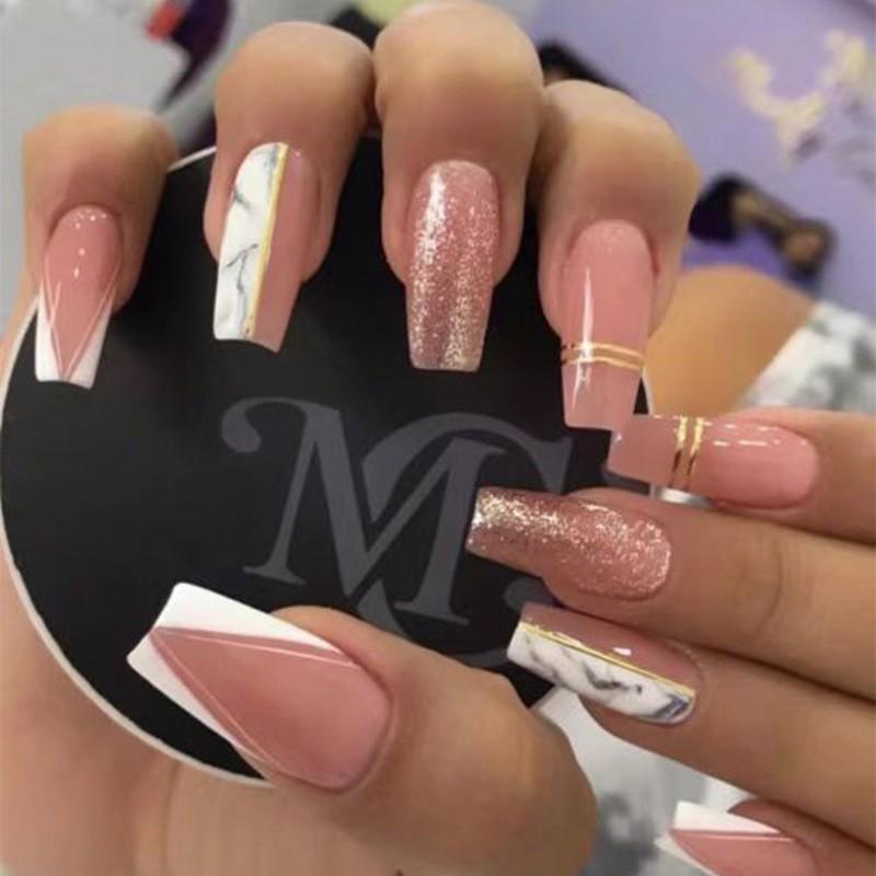 

Wearing Nail Patches With White Edges French Art Marble Patterns Gold Thread Glitter Fake