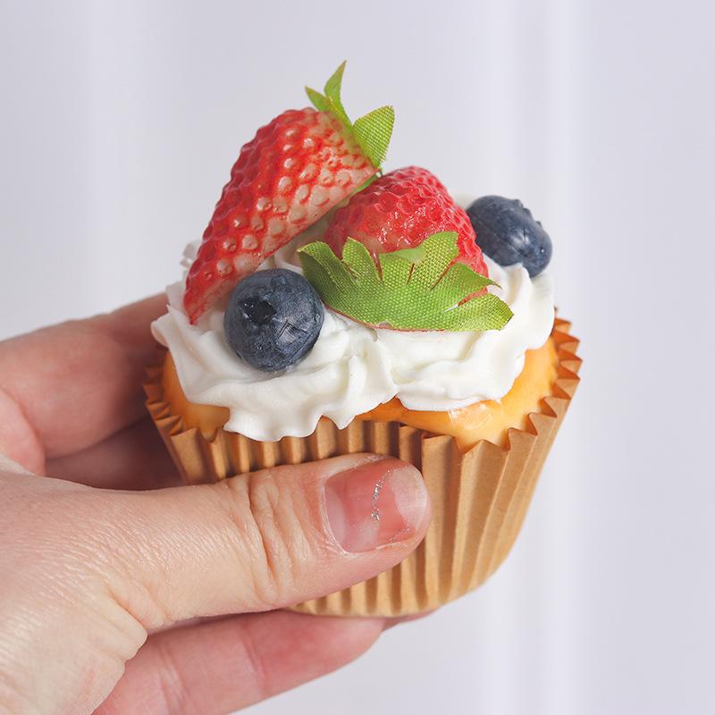 Fake Cupcake Fruit Cake Strawberry Artificial Food Simulation Refrigerator Stickers Wedding Photography Props Decoration