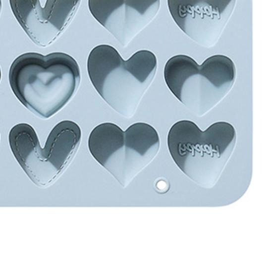 Cake Mold 12-Cavity Heat-resistant Non-stick Good Toughness Quick to Demold 6 Heart