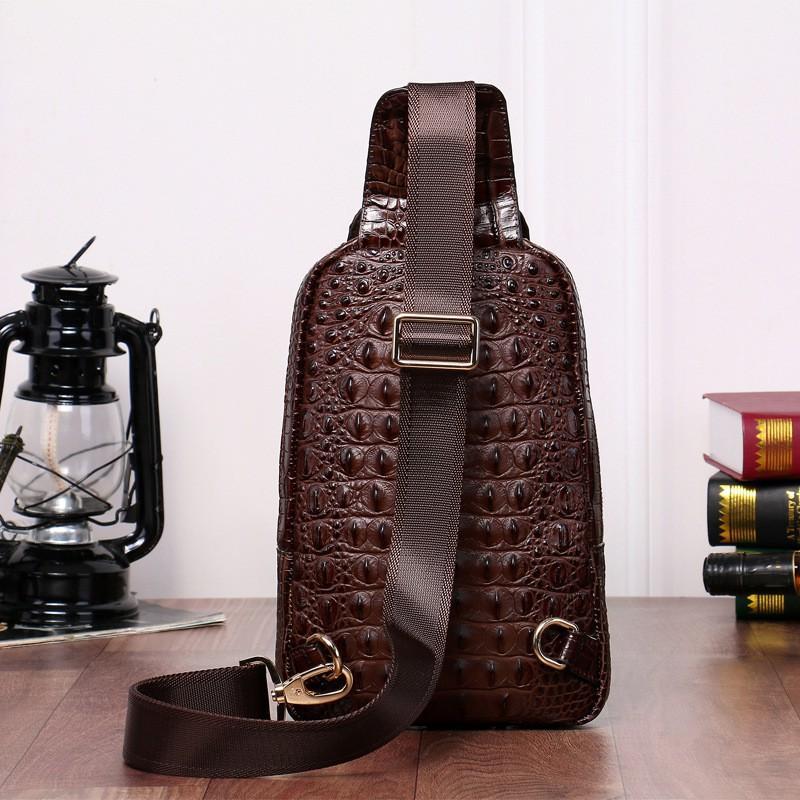 New Crocodile Patterned Men's Chest Bag Korean Version Casual Single Shoulder Diagonal Cross Genuine Leather
