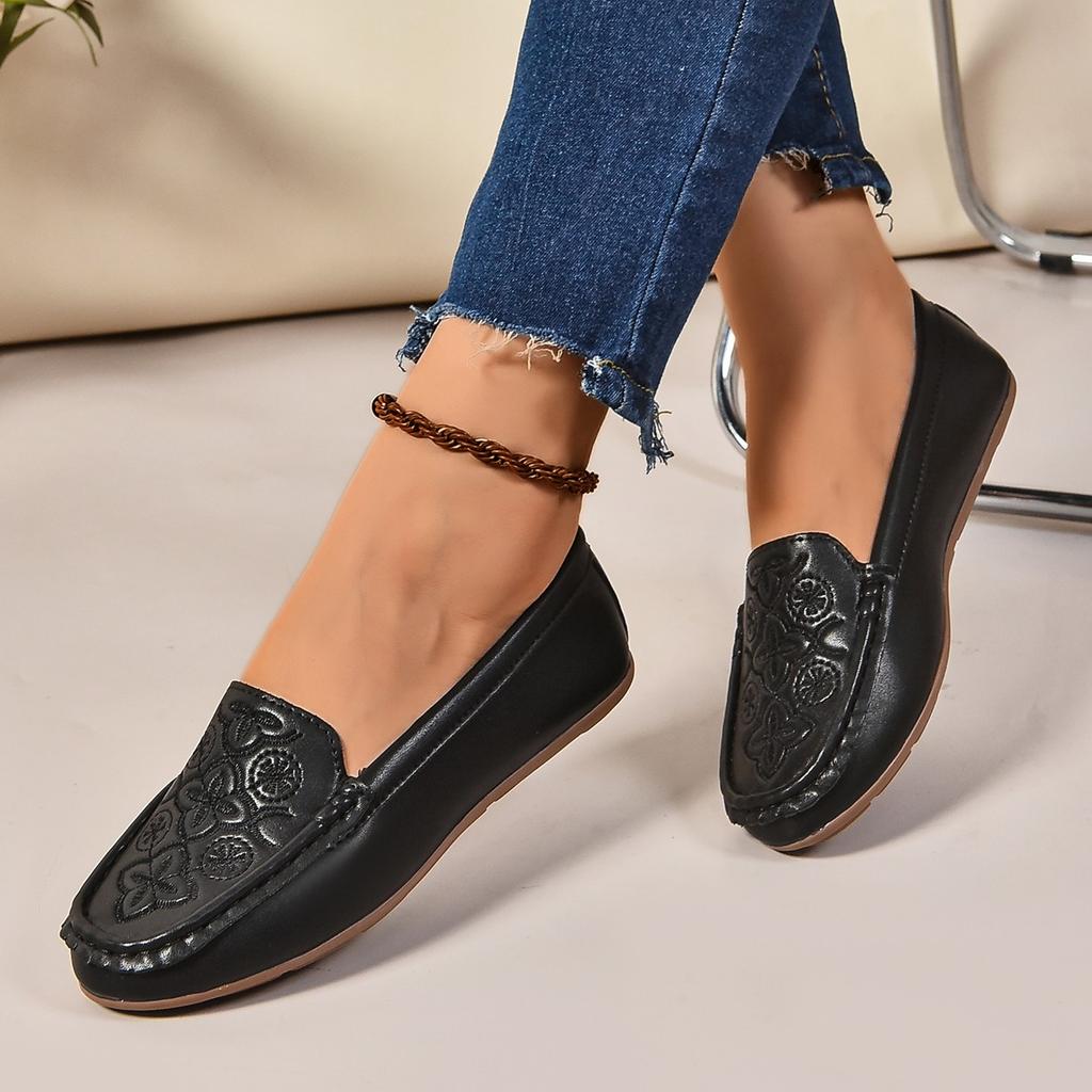 Fashion Women Flat Shoes 2024 Spring New Casual Single Shoes Large Size Round Head Loafers Flat Bottom Soft Sole Shoes Zapatos De Mujer