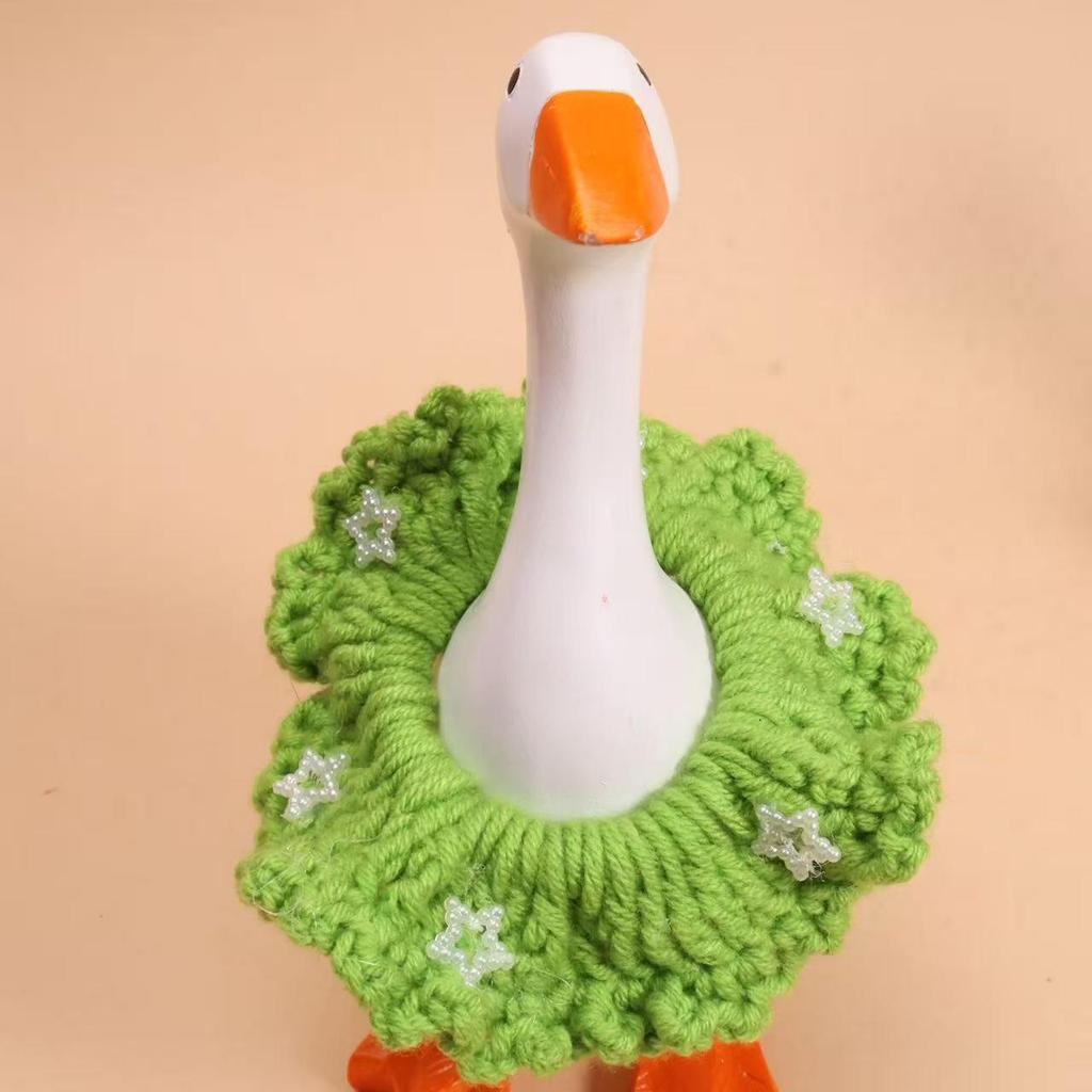 Valentine's Pearl Desktop Goose Set with Mini Knitted Hat & Adjustable Wings Clothing
