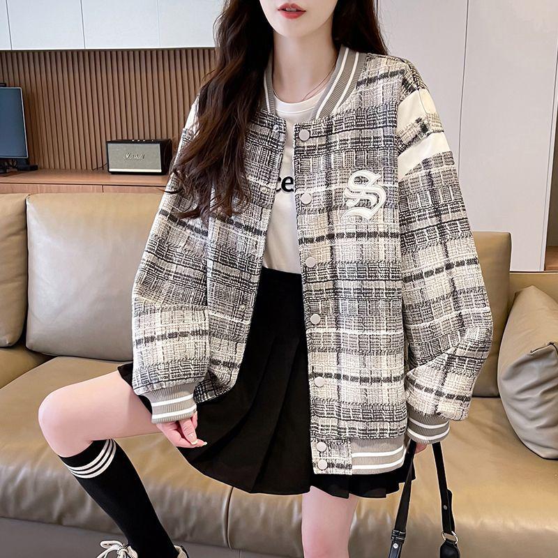Women's Plus Size Retro Baseball Jacket with Velvet, Loose Fit, Trendy and Versatile.