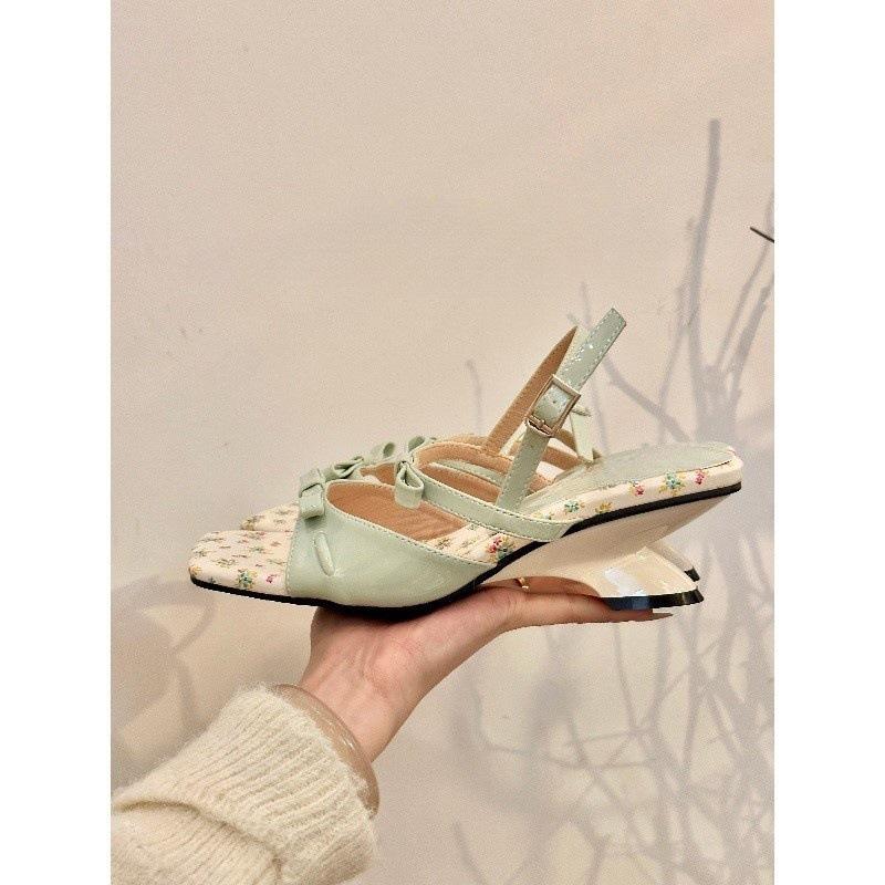 Fashion Shoes Slippers Heels Square Toe On A Wedge Rubber Flip Flops Slipers Women Butterfly-Knot Slides Low High Hawaiian 2025 Fabric R