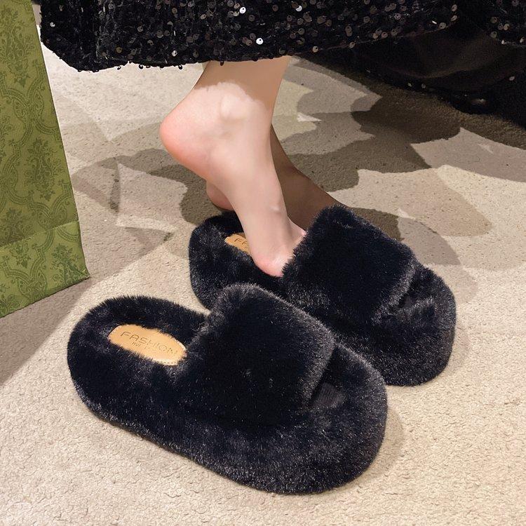 Thick-bottomed one-word fluffy slippers for women, new autumn and winter fashion home slippers for women