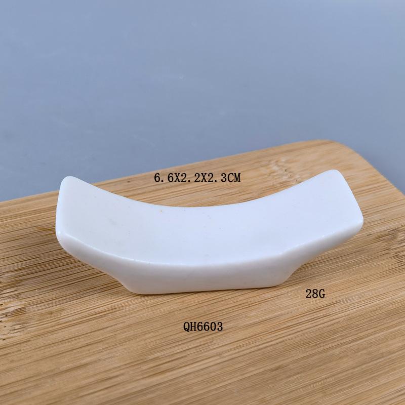 

Cute Animal Ceramic Cat Small Ornament Pen Holder Household Chopstick Holder Chopstick Holder Chopstick Pillow Hotel Japanese Material Store Chopstick Ceramic chopstick holder