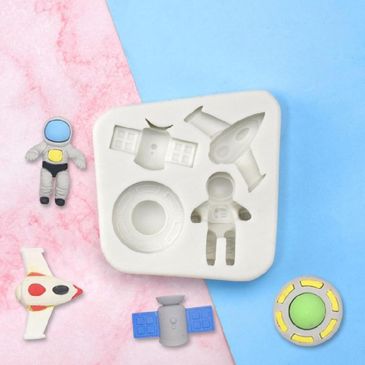 DIY Spaceship Astronaut Baking Mold Birthday Cookie Tools Cake Decorating Tools