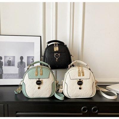 Lightweight Large Capacity Faux Leather Women's Bag for Daily Use