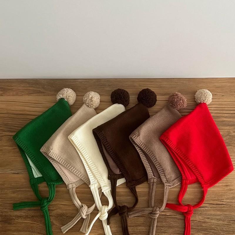Cappellino da Neonato a Palla di Pelo Lavorato a Maglia Cartone Animato Pompon Protezione per le Orecchie del Neonato Cappellino Invernale Caldo per Bambini Ragazzi Ragazze Berretti