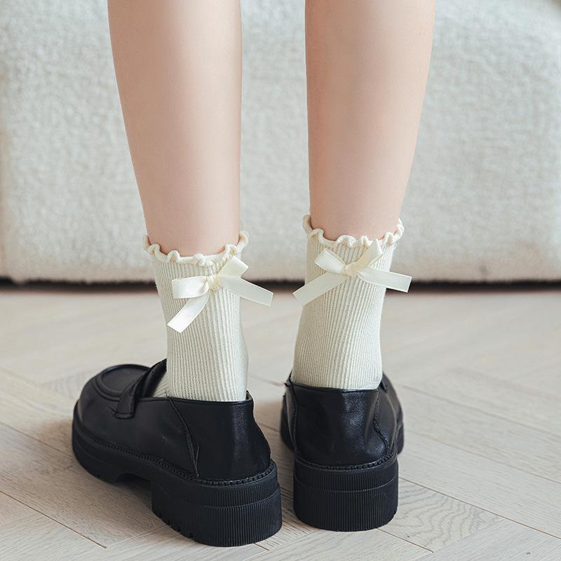 Bow Socks Female Cute Japanese Jk Medium Tube Stacking Socks Lace Black And White Lolita Princess Girl Socks