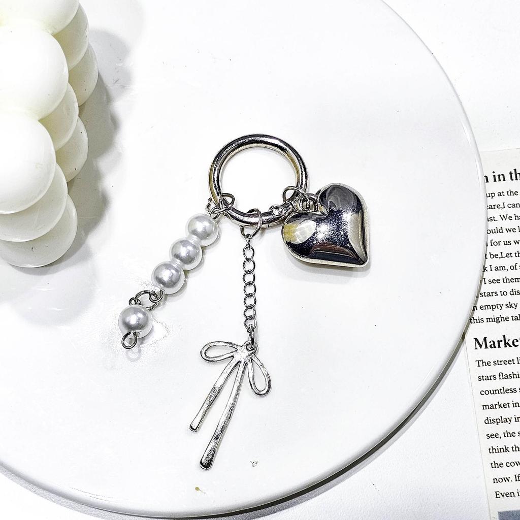 Korean Heart Pearl Bow Chain Pendant Keychain for Mobile Phones