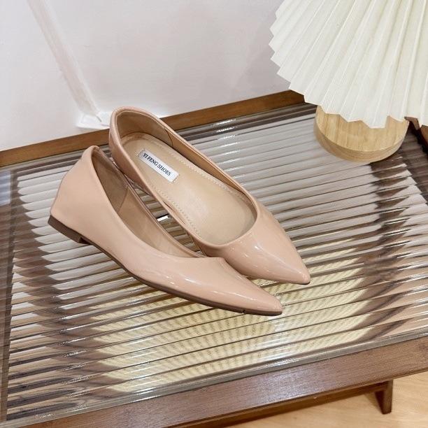 French Pointed Inner Height Increase Nude Beautiful Single Shoes Women's New Temperament Light Mouth Soft Leather Soft Sole Commuter Work Shoes