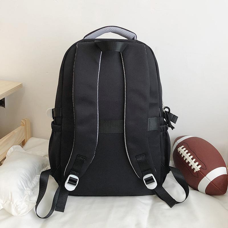 The Schoolbag Is High-value, Cute and Painful, and Junior High School Students Are Lightweight and Versatile with Large Capacity.