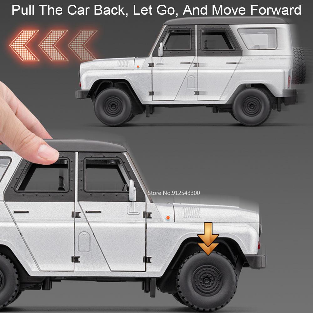 Large Size 1:18 UAZ Hunter Dongfeng Mengshi Car Model Toy Alloy Diecast Doors Opened Military Vehicles Models for Kids Gifts