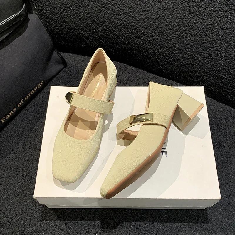 

Туфли на каблуках для африканских женщин, сандалии на шнуровке, с неглубоким носком, сексуальные туфли-лодочки 2024 года, баскетбольная платформа с круглым носком 43 светло-желтого