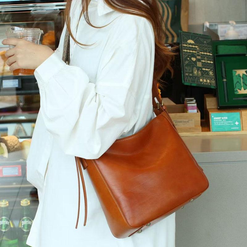 Genuine Leather Women's Bag Luxury Designer Shoulder Bag Vintage Style High Quality Cowhide Women Crossbody Bags 8803