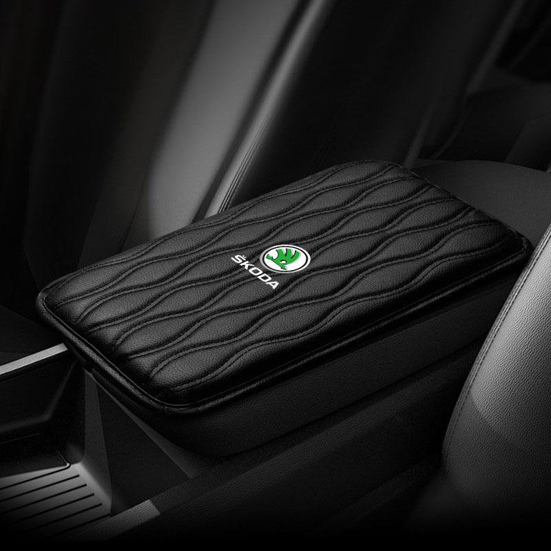 1 ks Kožené podložky loketní opěrky do auta Ochranný voděodolný polštář na ruku Pro Škoda Octavia 2 3 Fabia Kamiq Kapoq Kodiaq A5 A7 Rapid SCALA Superb
