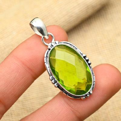 Pendentif glorieux en argent sterling 925 fait à la main avec pierres précieuses péridot pour femme