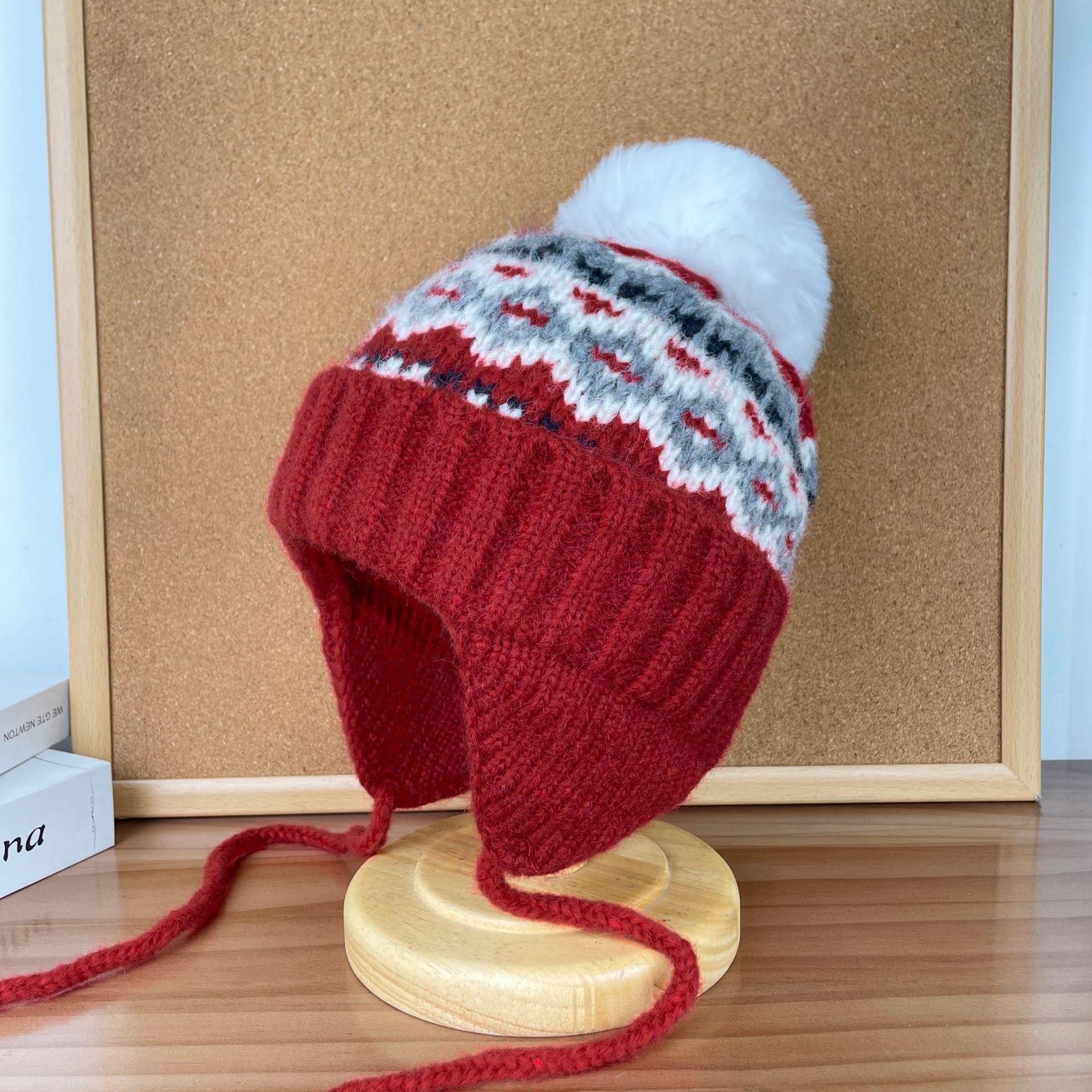 

Ретро Шапка из шерсти Фаракара Женская Утепленная Теплая Защита ушей Шапка Лей Фэн Осень-Зима Новый Стиль Вязаная шапка на шнуровке