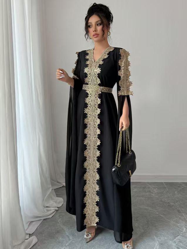 Elegant Retro V-Neck Gold Lace Embroidered Evening Gown