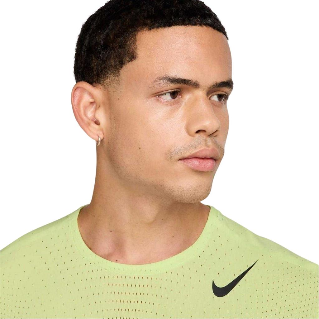 Nike Mens Aeroswift Swoosh Dri-FIT Regular Top