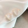 New Unique Style Pearl Heart Shaped Hoop Earrings Simple Versatile Elegant Luxury Accessories for Women‘s 2024 New Trend Jewelry