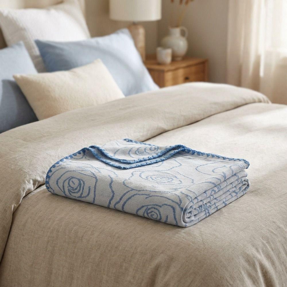 Double Side Flower Pattern Cool Feeling Summer Blanket Thin Nap Blanket Summer Quilt  Children