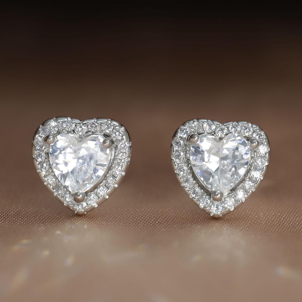 High-End S925 Sterling Silver Needle Earrings Slightly Inlaid With Zircon Fashion Love Stud Earrings, Small Fresh Women'S Earrings.