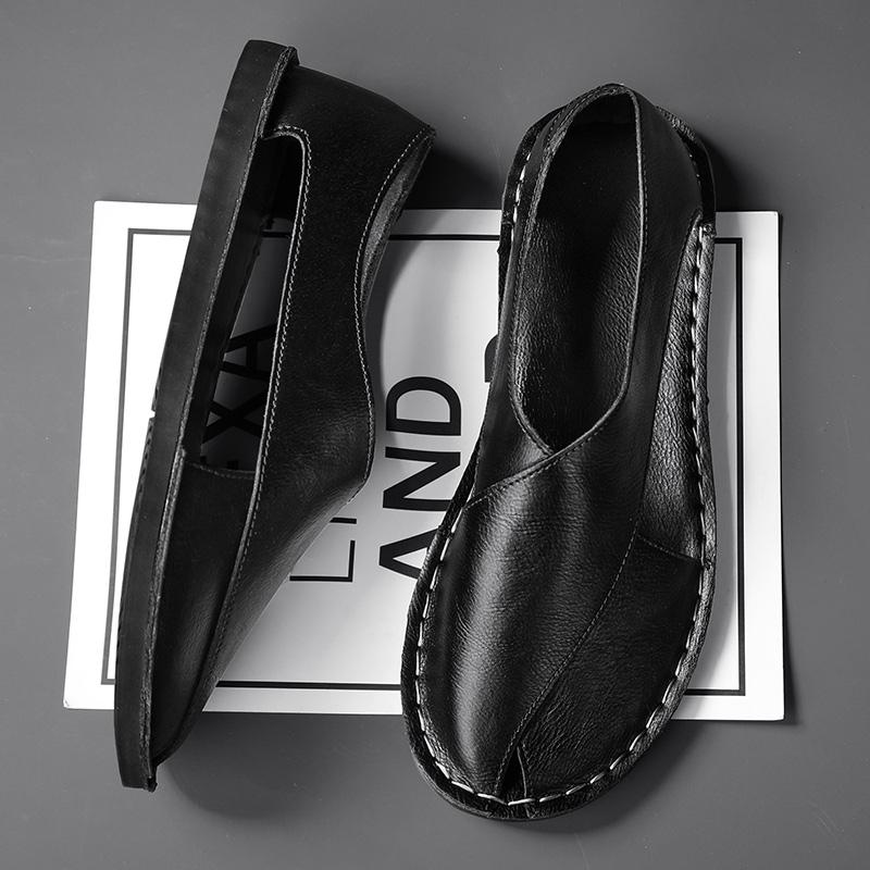 Fashion Simple Casual Slip on Men Sandals New Summer Beach Flats Soft Man Roma Shoe Non-slip Anti-collision Toe Sandals Outdoor Slippers