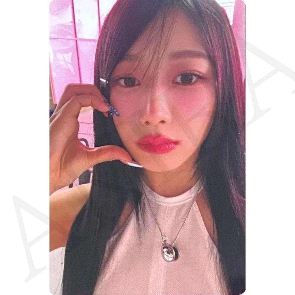 Aespa JAPONIA 1. SINGIEL Hot Mess ALBUM ZAWIERA KARTĘ ZE ZDJĘCIEM OFICJALNY