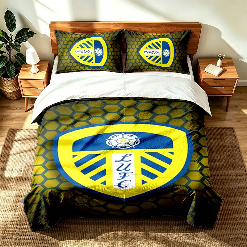 Leeds United Football Club (1) 3pc Set Suitable for Master Bedrooms Soft and Comfortable an Ideal Gift for Family and Friends Includes One Duvet Cover