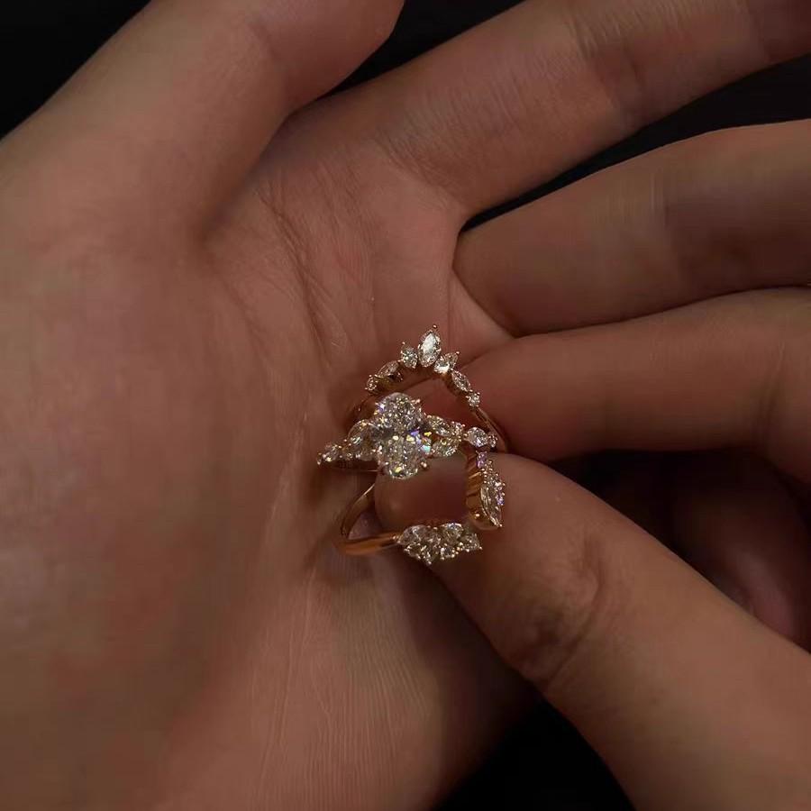 Bursting full of diamonds, pigeon egg ring, women's retro light luxury temperament, index finger ring, personality, fashion and high sense