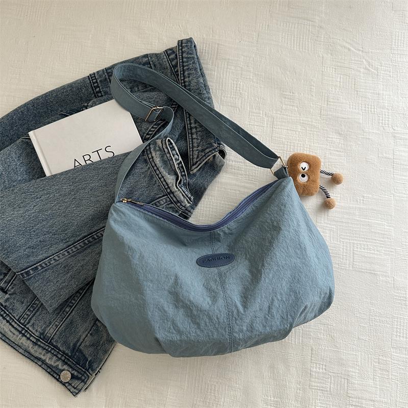 Nová letní módní velkokapacitní taška Tote, jednoduchá módní taška přes rameno, ležérní taška přes rameno